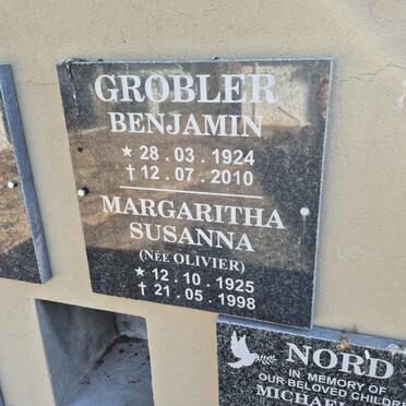 GROBLER Benjamin 1924-2010 & Margaritha Susanna OLIVIER 1925-1998