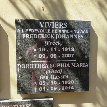 VIVIERS Frederick Johannes 1919-2007 &amp; Dorothea Sophia Maria HANSEN 1920-2014