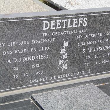DEETLEFS A.D.J. 1912-1993 &amp; S.M.J. 1918-1998