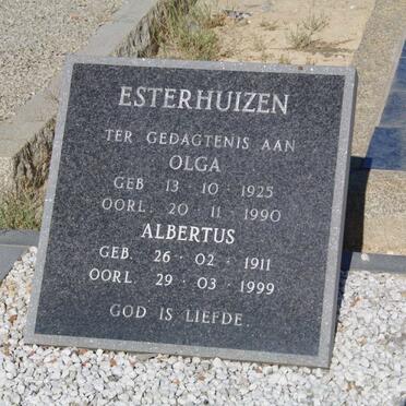 ESTERHUIZEN Olga 1925-1990 &amp; Albertus 1911-1999