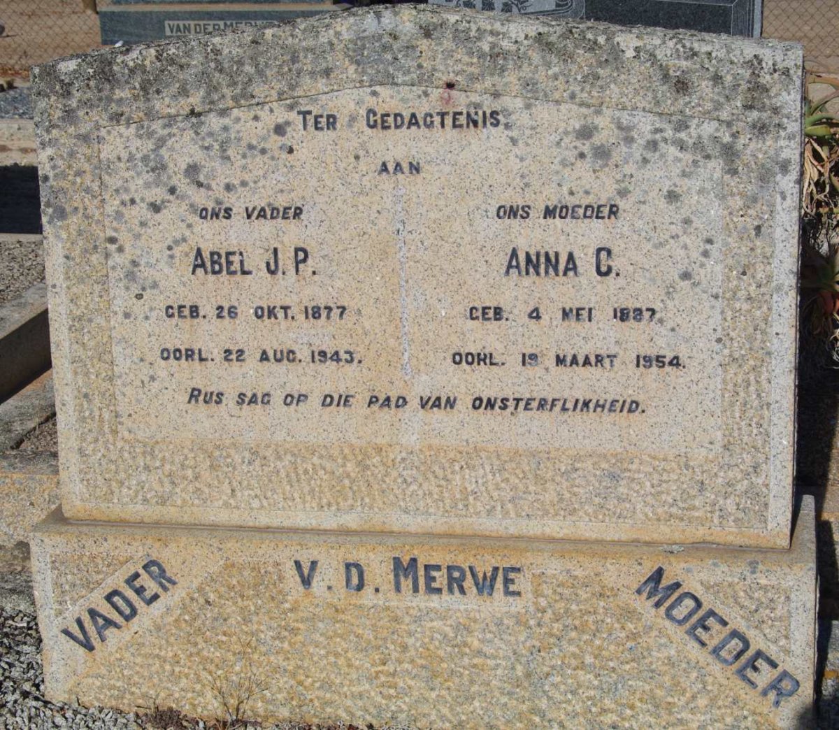 MERWE Abel J.P., van der 1877-1943 &amp; Anna C. 1887-1954