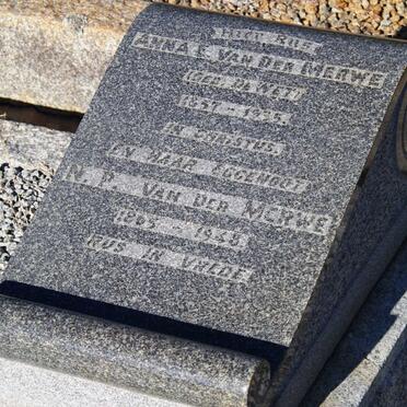 MERWE N.P., van der 1865-1938 &amp; Anna E. de WET 1857-1935