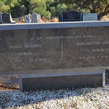 BERGH Johan Hendrik 1898-1972 &amp; Margaretha Johanna 1904-1974