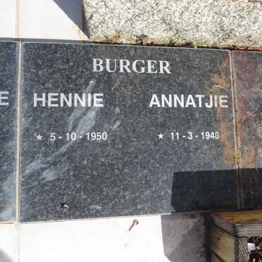 BURGER Hennie 1950- & Annatjie 1948-