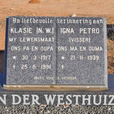 WESTHUIZEN N.W., van der 1917-1991 &amp; Igna Petro VISSER 1939-