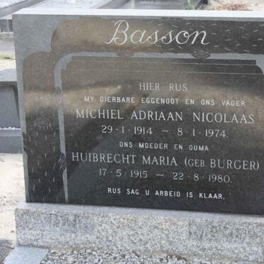 BASSON Michiel Adriaan Nicolaas 1914-1974 &amp; Huibrecht Maria BURGER 1915-1980