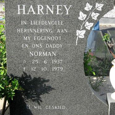HARNEY Norman 1937-1979