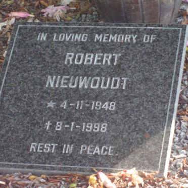 NIEUWOUDT Robert 1948-1998