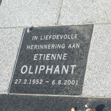 OLIPHANT Etienne 1952-2001