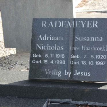 RADEMEYER Adriaan Nicholas 1918-1998 &amp; Susanna HAASBROEK 1920-1997