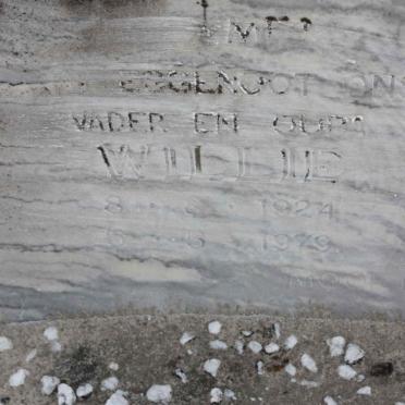 SWANEPOEL Willie 1924-1979