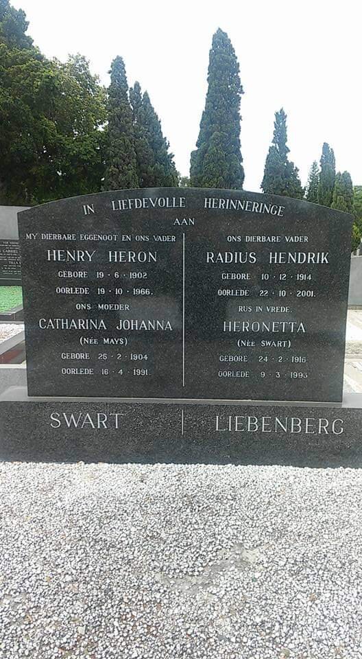 SWART ::  LIEBENBERG