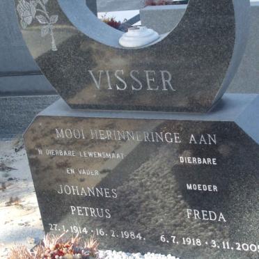VISSER Johannes Petrus 1914-1984 &amp; Freda 1918-2009