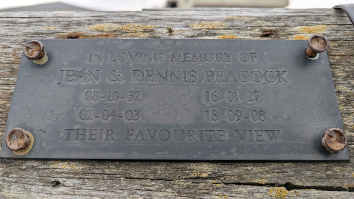 PEACOCK Dennis 1927-2008 &amp; Jean 1932-2003
