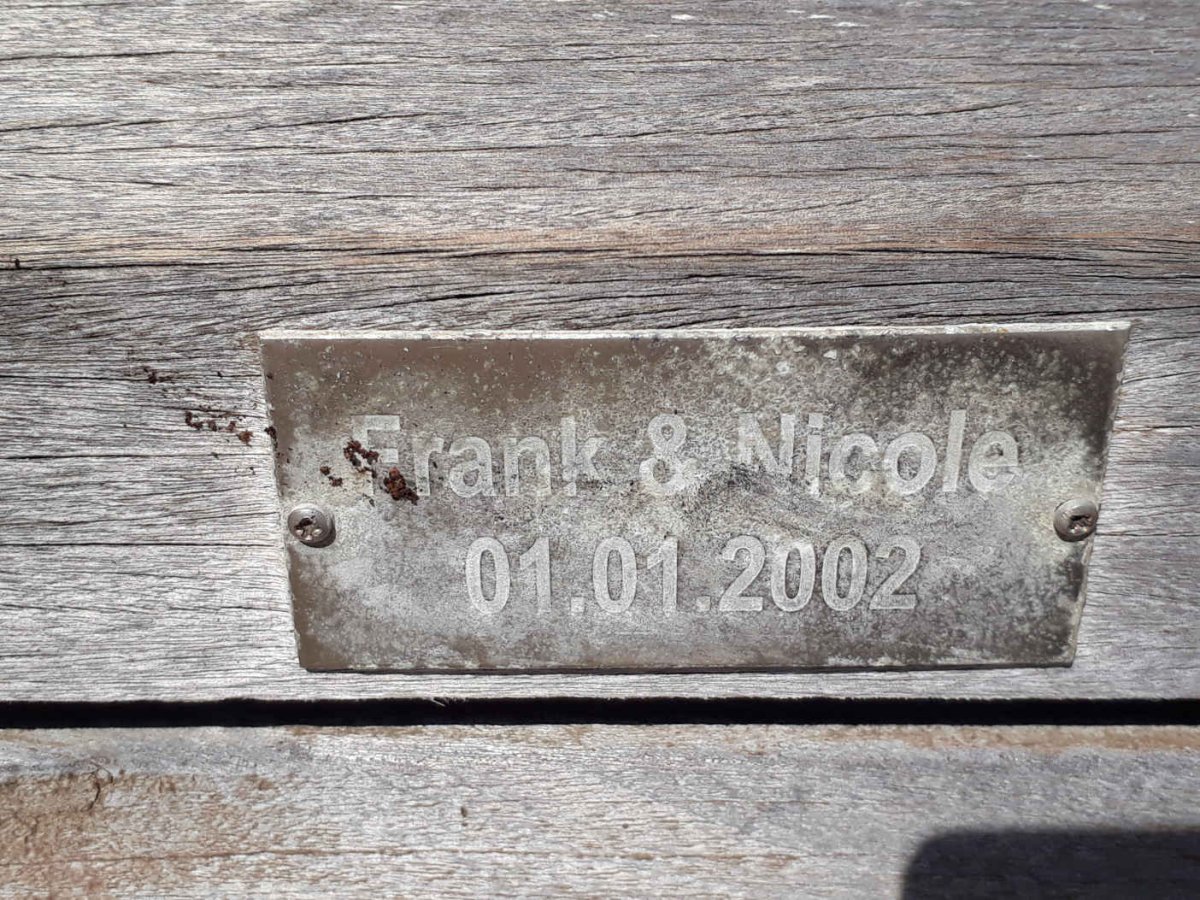 ? Frank &amp; Nicole -2002