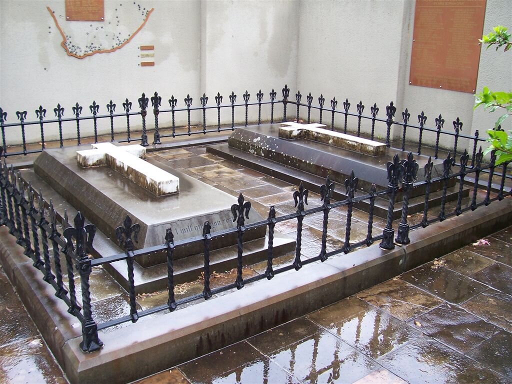 GRAY Robert and Sophia