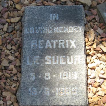 SUEUR Beatrix, le 1913-1985
