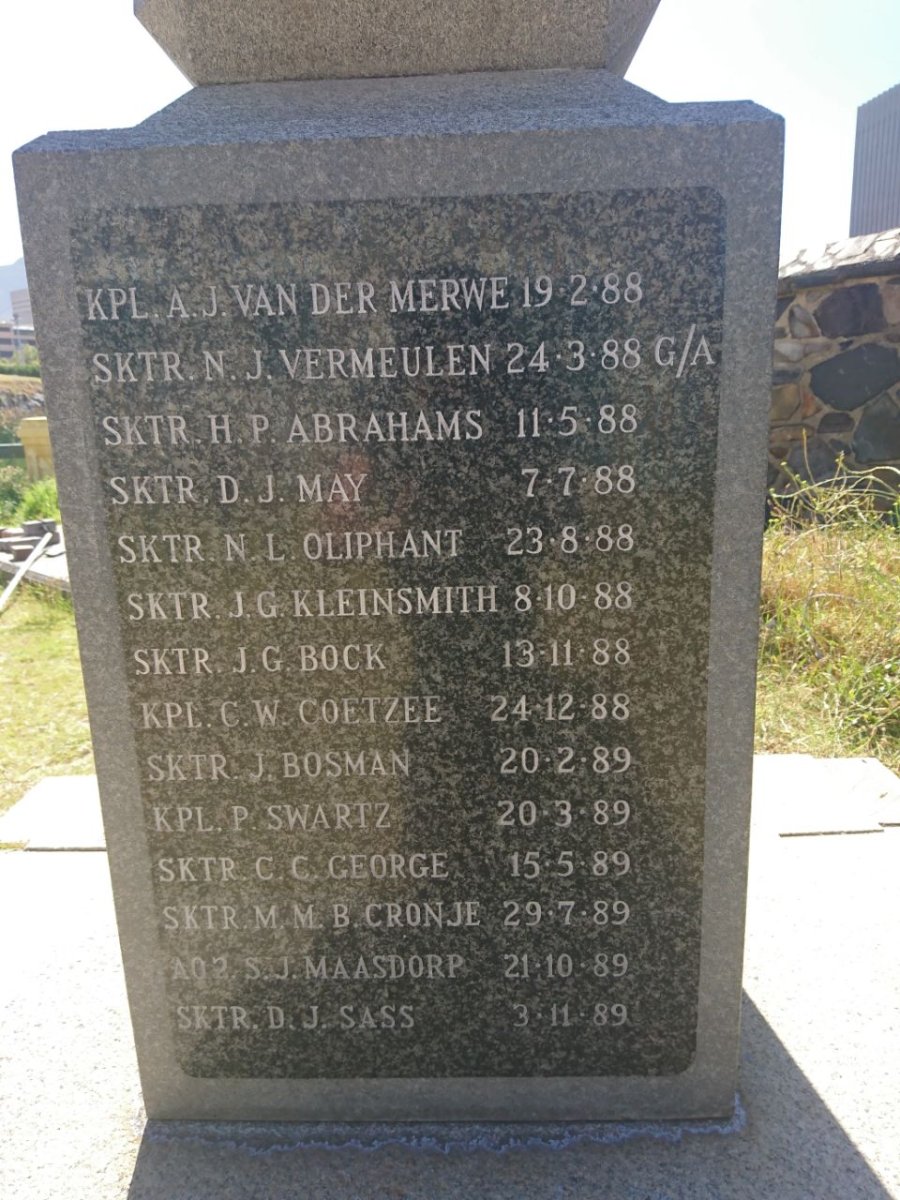 Cape Regiment Memorial_3