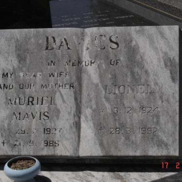 DAVIES Lionel 1924-1992 &amp; Muriel Mavis 1927-1985