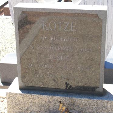 KOTZE Leslie 1908-1974