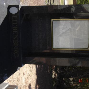 LIEBENBERG Marius Marthinus 1957-1995