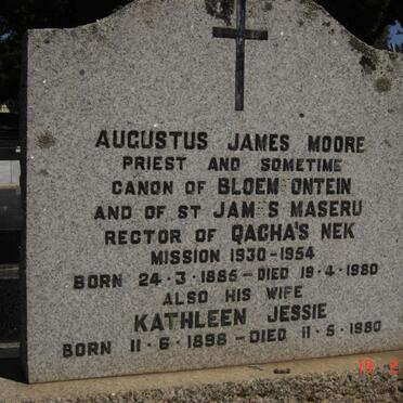 MOORE Augustus James 1885-1980 &amp; Kathleen Jessie 1898-1980