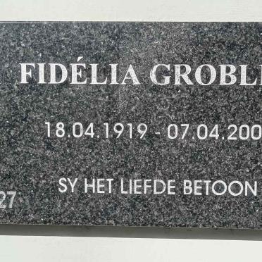 GROBLER Fidelia 1919-2009