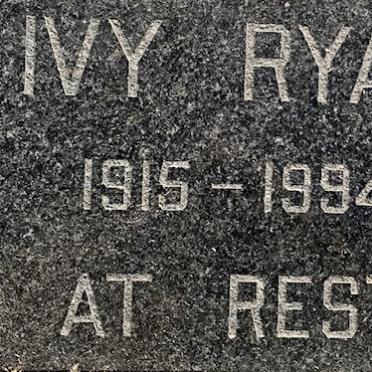 RYAN Ivy 1915-1994