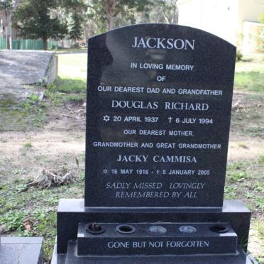 J - Vanne :: Surnames - J