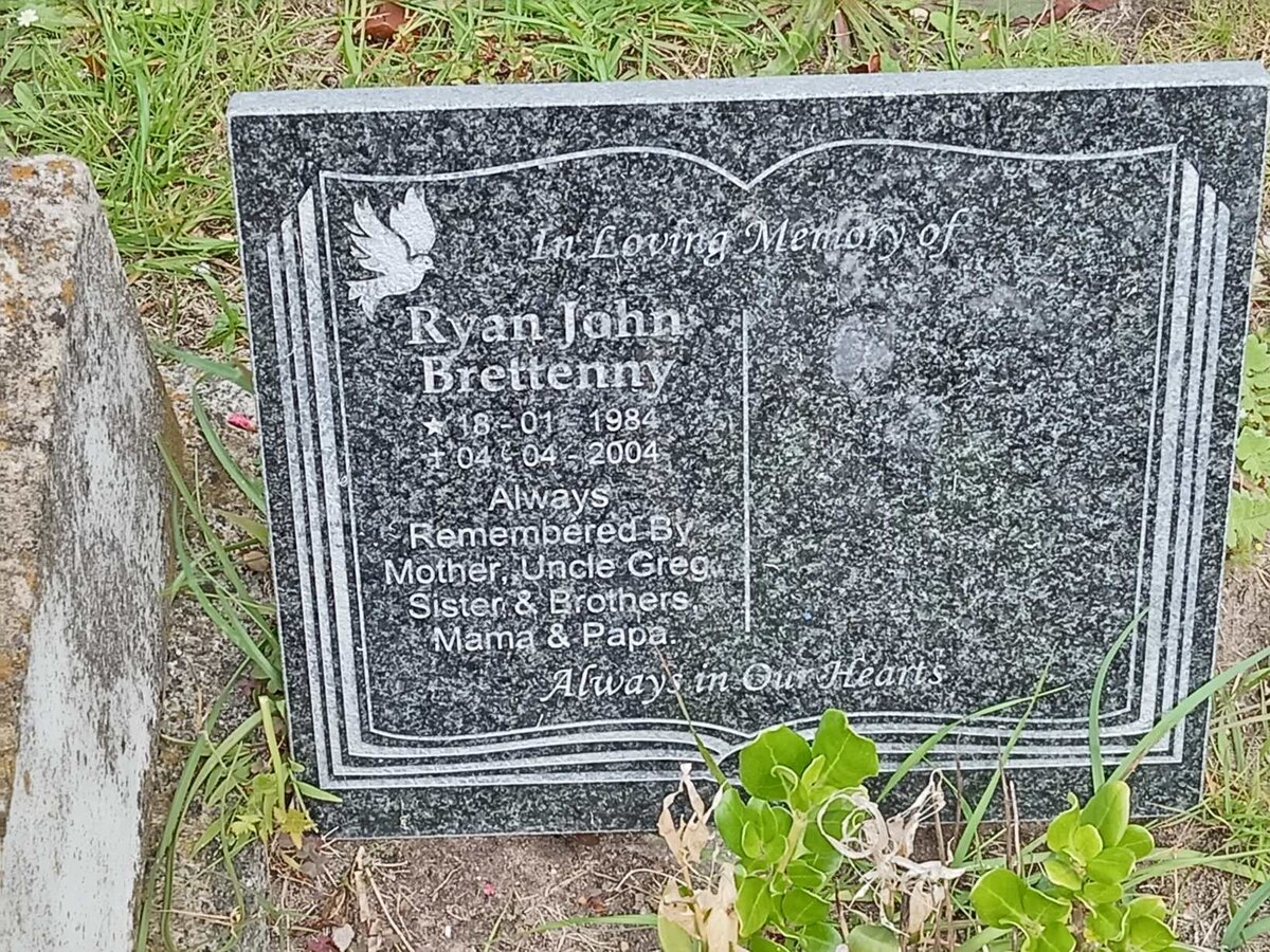 BRETTANY Ryan John 1984-2009