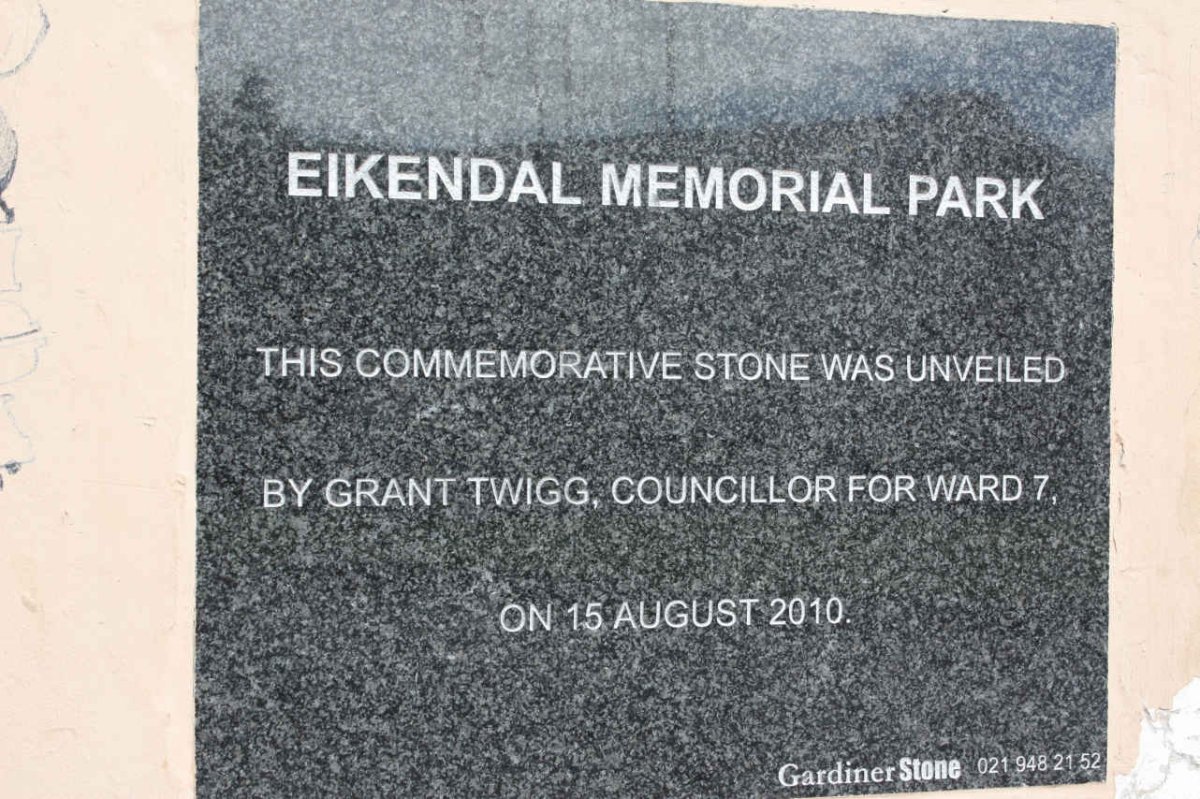 3. Eikendal Memorial Park