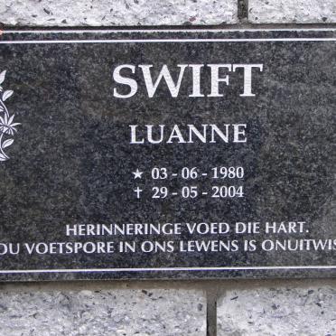 SWIFT Luanne 1980-2004