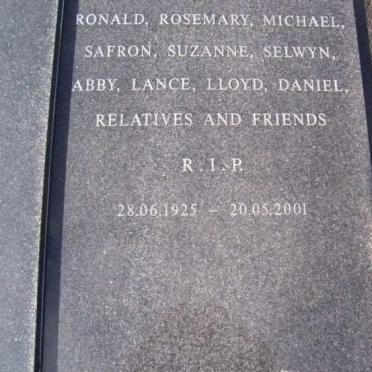 GLUCKMAN Harold 1917-2008 &amp; Sheila 1925-2001