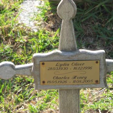 HENRY Charles 1926-2005 :: OLIVER Lydia 1930-1996