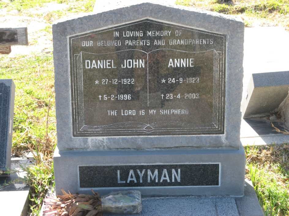 LAYMAN Daniel John 1922-1996 &amp; Annie 1923-2003