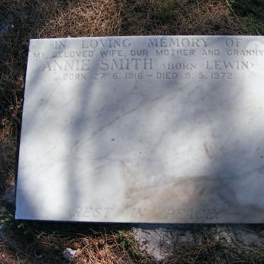 SMITH Annie nee LEWIN 1916-1972