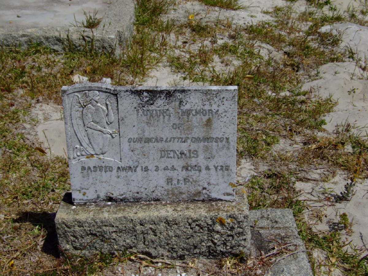 FRANCIS Dennis -1944