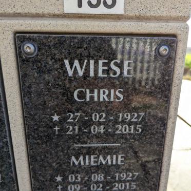 WIESE Chris 1927-2015 &amp; Miemie 1927-2015
