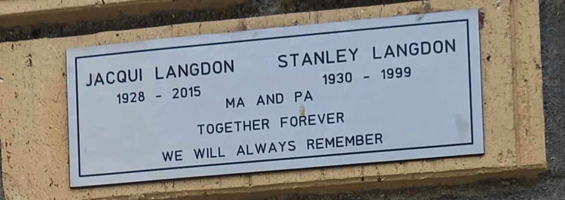 LANGDON Stanley 1930-1999 &amp; Jacqui 1928-2015
