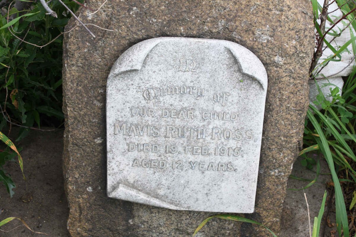 ROSS Mavis Ruth -1915