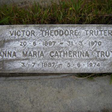 TRUTER Victor Theodore 1897-1970 &amp; Anna Maria Catherina 1887-1974