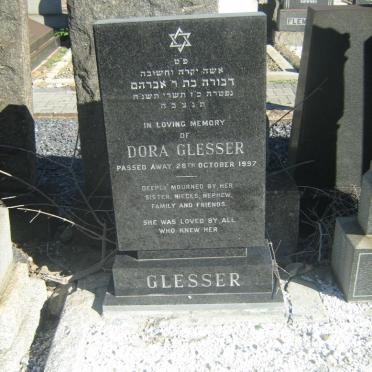 GLESSER Dora -1997