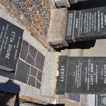 SHURE Etta -1916 :: LEVITT Sonia -1963