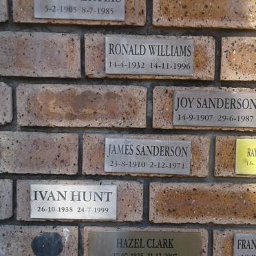 WILLIAMS Ronald 1932-1996 :: SANDERSON James 1910-1971 &amp; Joy 1907-1987 :: GRINSTEAD Raymond 1929-1996 :: HUNT Ivan 1938-1999