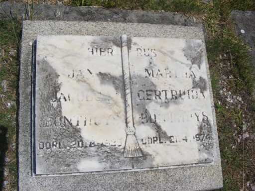 BONTHUYS Jan Jacobus -1935 &amp; Martha Gertruida -1974