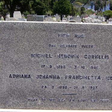 CARSTENS Michiel Hendrik Cornelis 1885-1958 &amp; Adriana Johanna Francinetta COETZEE 1890-1957 
