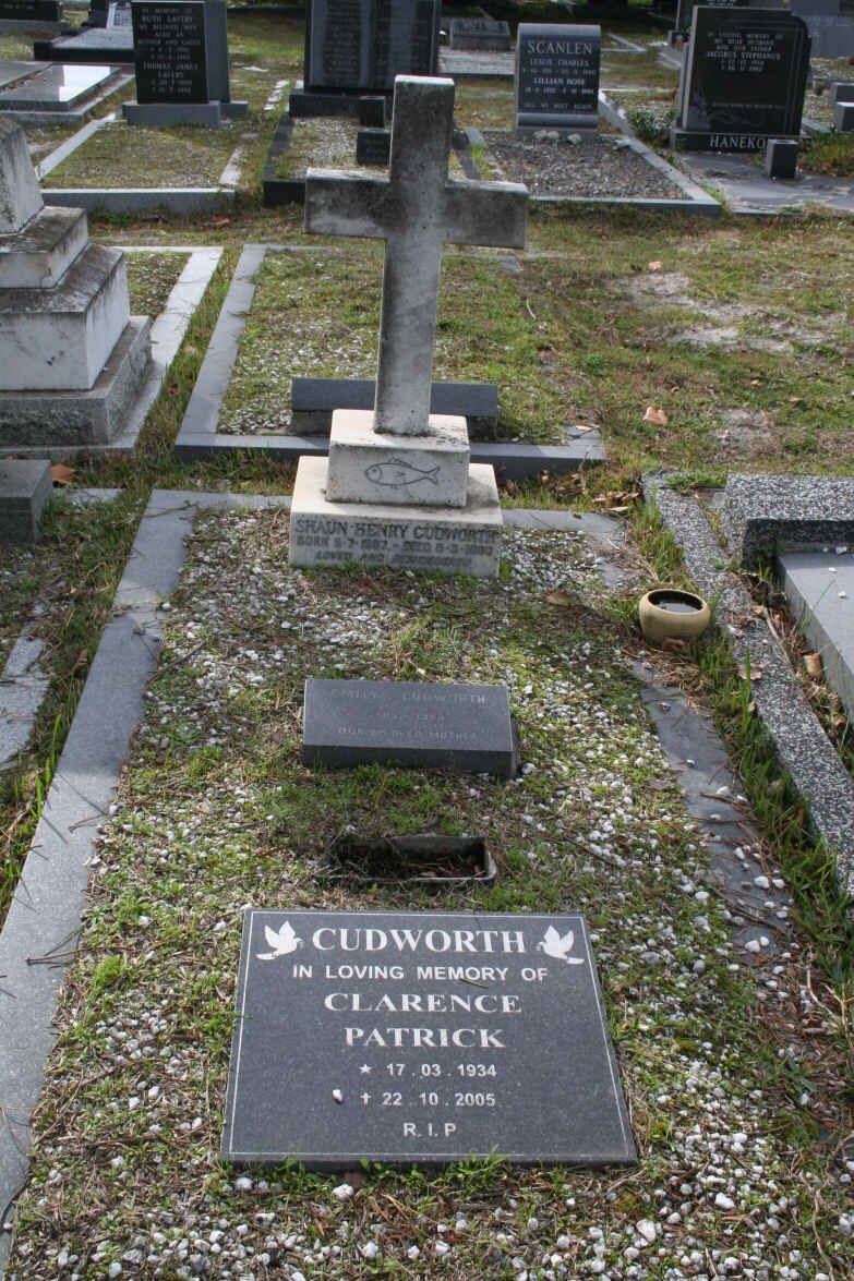 CUDWORTH Emily 1905-1985 :: CUDWORTH Clarence Patrick  1934-2005 :: CUDWORTH Shaun Henry 1967-1980