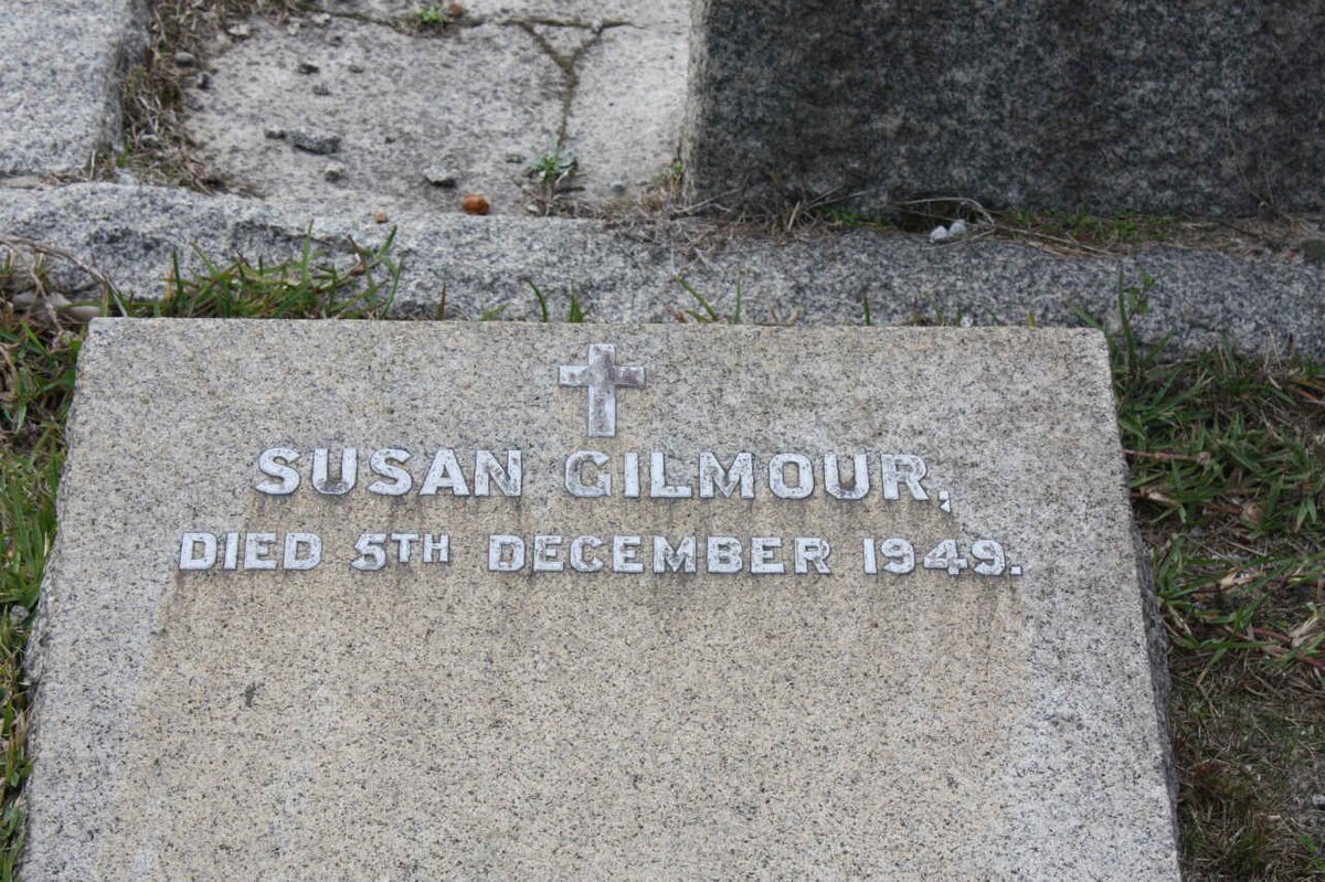 GILMOUR Susan -1949