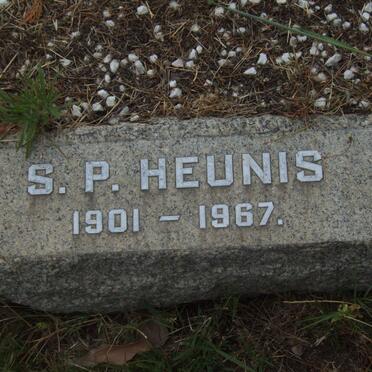 HEUNIS  S.P. 1901-1967