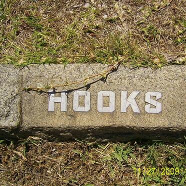 HOOKS